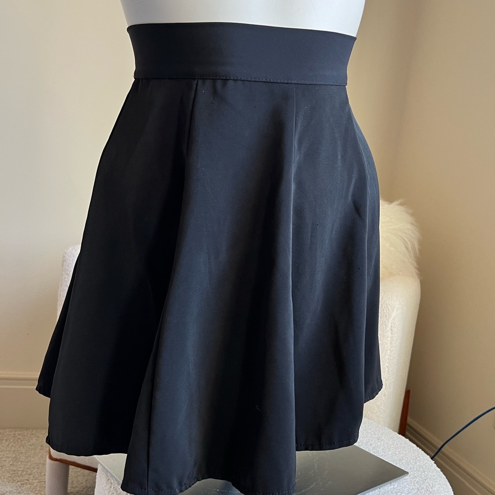 Brandy Melville Black A line Skirt One Size